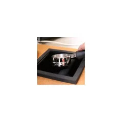 Built-in rubber black knock box for used coffee with lever