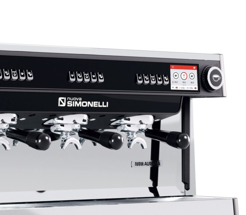 Profesionálny trojspaľovací kávovar Nuova Simonelli Aurelia Volumetric XT 2GR v čiernej farbe.
