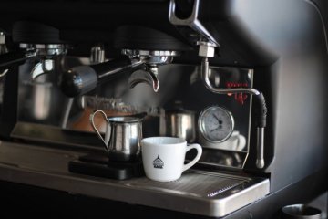 Wat ass de richtegen Drock fir en Espresso ze maachen?