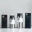 Gobelet isotherme Kinto Travel Tumbler en acier inoxydable de 350 ml avec une isolation double paroi pour maintenir la boisson à température.