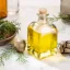BIO Cypřiš est une huile essentielle 100% naturelle qui offre un arôme herbacé pour la relaxation et l'harmonisation du corps.