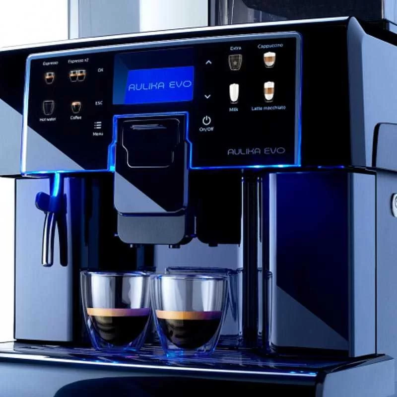 Profesionálny automatický kávovar Saeco Aulika Evo Top RI, určený na prípravu espressa.