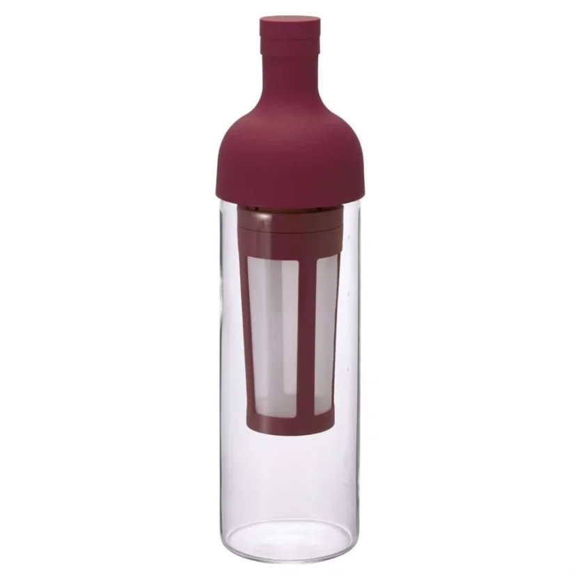 Bouteille pour la préparation de cold brew en rouge.