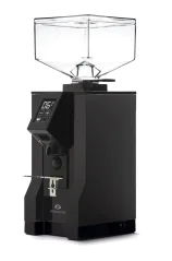 Espressový mlynček na kávu Eureka Mignon Specialita 15BL v elegantnej čiernej farbe, vyrobený v Taliansku, zaručuje presné mletie kávy.