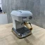 Haus-Espressomaschine Ascaso Dream PID in Cloud White mit einer Leistung von 1100 W.