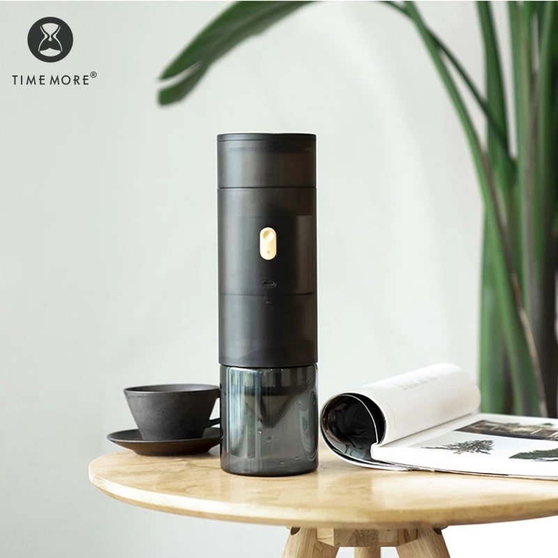 Timemore 123 coffee grinder for grinding and preparing filter coffee.
