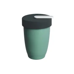 Loveramics Nomad thermal mug in mint color with a 250 ml capacity, reusable and ideal for travel.