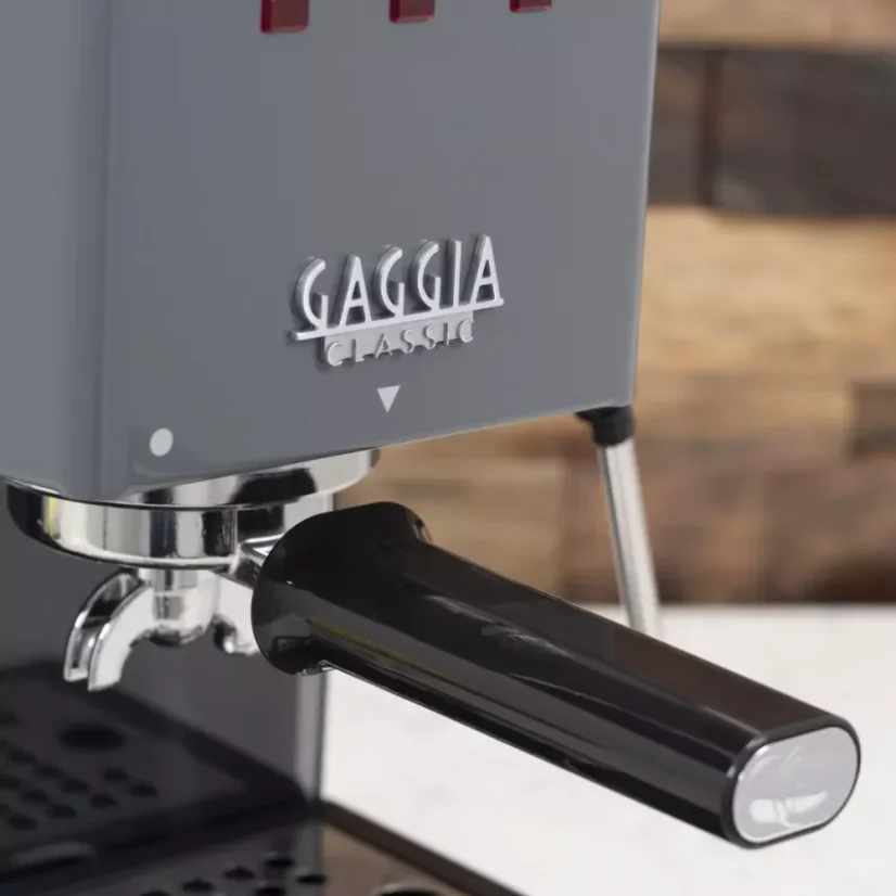 Grey domestic single-serve coffee machine Gaggia New Classic EVO.
