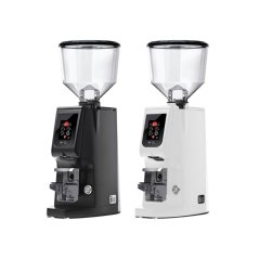 Eureka Atom W 75 blanc est un moulin à café espresso de haute qualité avec des meules de 75 mm de diamètre, garantissant un broyage parfait pour votre café préféré.