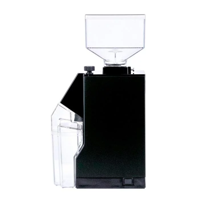 Moulin à café électrique Eureka Mignon Filtro avec une tension de 230V, idéal pour une mouture parfaite du café à la maison.