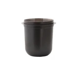 Schwarzer Pesado Dosing Cup für Kaffeedosierung.