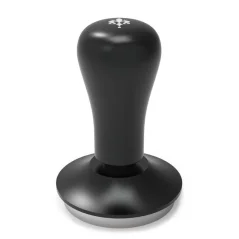Flat tamper with pressure regulation. Diameter 58.35 mm in black finish.