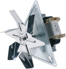 Elektromotor mat Metallventilator an enger gewéckelter Spull, vun der anerer Säit gekuckt. Elektromotor mat Metallventilator an enger gewéckelter Spull, vun der anerer Säit gekuckt.