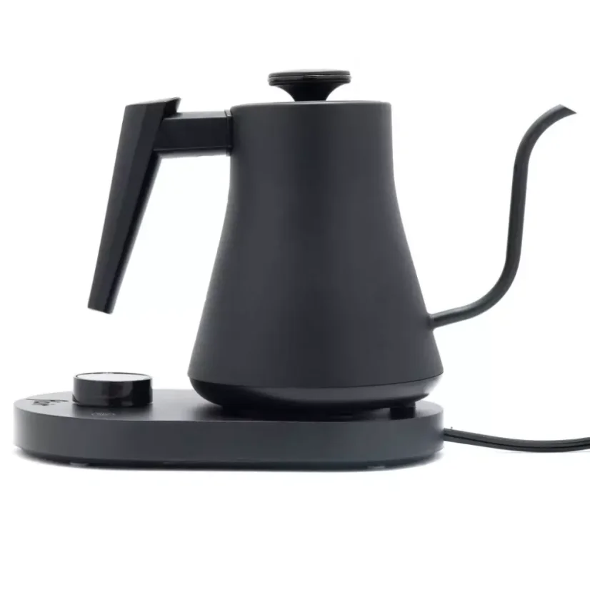 Electric kettle Flair Cafe Kettle with a capacity of 800 ml offers efficient heating, ideal for preparing hot beverages.
