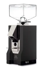 Espresso coffee grinder Eureka Mignon Silenzio 16CR in black with adjustable dosing.