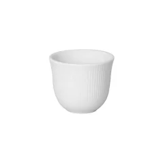 Tasse de dégustation en porcelaine blanche Loveramics Brewers avec un volume de 80 ml et un motif en relief.