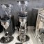 Strieborný espressový mlynček na kávu Rocket Espresso SUPER FAUSTO s kapacitou zásobníka 600 gramov.