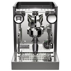 Espressor manual Rocket Espresso Appartamento TCA, văzut din față.