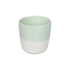 Filiżanka na flat white Loveramics Dale Harris o pojemności 150 ml w eleganckim, jasnozielonym kolorze, wykonana z wysokiej jakości porcelany. Filiżanka na flat white Loveramics Dale Harris o pojemności 150 ml w eleganckim, jasnozielonym kolorze, wykonana z wysokiej jakości porcelany.