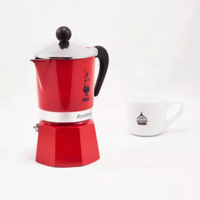 Moka Kanne Bialetti Rainbow 3 in Rot.