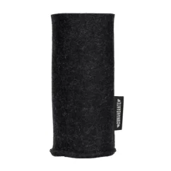Etui Comandante C40 Felt Sleeve Anthracite, stilvolles und praktisches Zubehör zum Schutz von Handmühlen der Marke Comandante. Etui Comandante C40 Felt Sleeve Anthracite, stilvolles und praktisches Zubehör zum Schutz von Handmühlen der Marke Comandante.