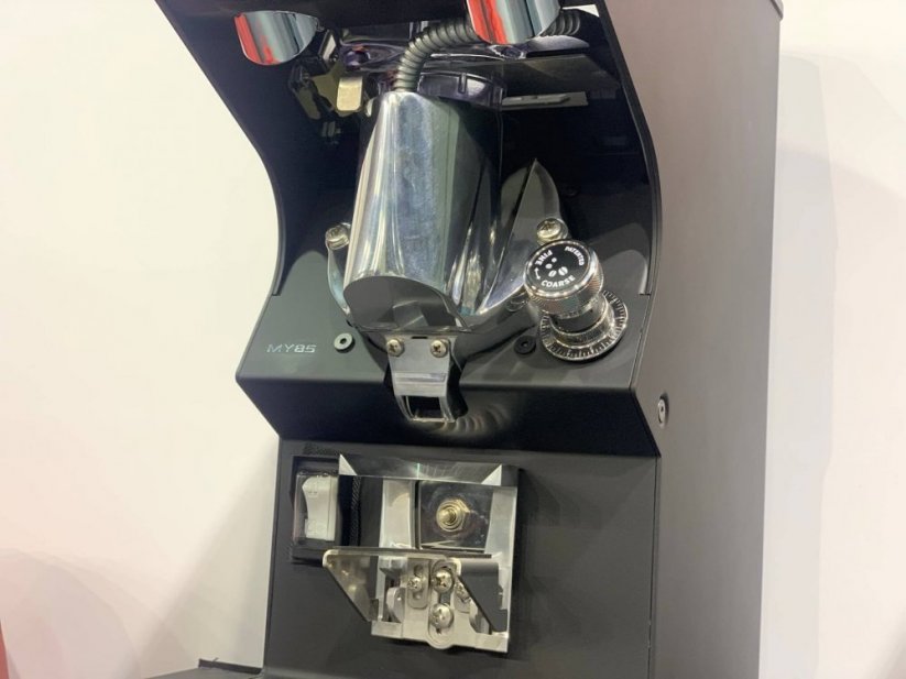Victoria Arduino Mythos MY85 - mlynčeky na kávu Espresso: Dávkovanie mlynčeka : nastaviteľné