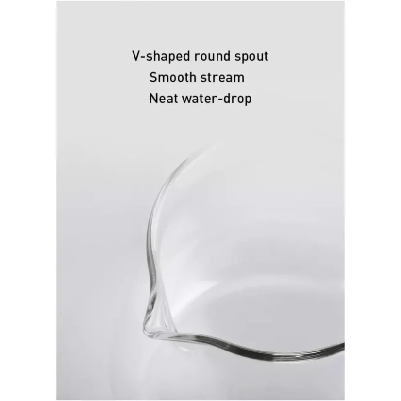 Stylowy dzbanek do kawy o pojemności 600 ml, który pozwala na precyzyjne i łatwe serwowanie ulubionego napoju.