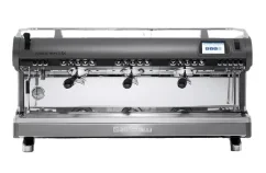 Profesionálny pákový kávovar Nuova Simonelli Aurelia Wave UX 2GR v titánovo sivej farbe. Profesionálny pákový kávovar Nuova Simonelli Aurelia Wave UX 2GR v titánovo sivej farbe.