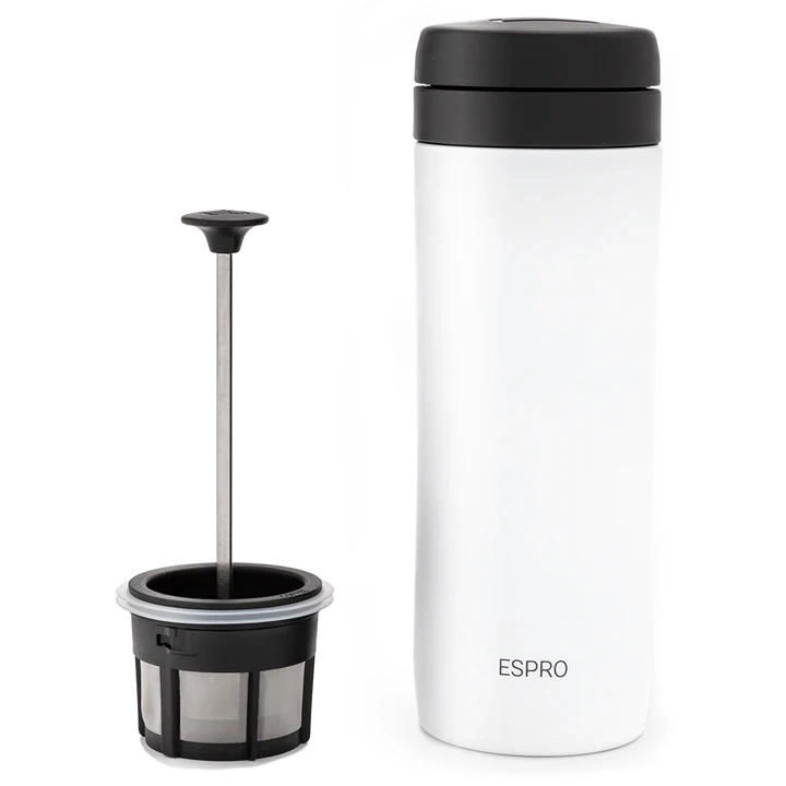 Cestovný French Press a termoska v jednom. V bielom prevedení s objemom 300 ml.