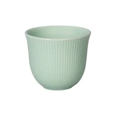 Kávékóstoló pohár Loveramics Brewers celadon zöld színben, 250 ml űrtartalommal, porcelánból készült.