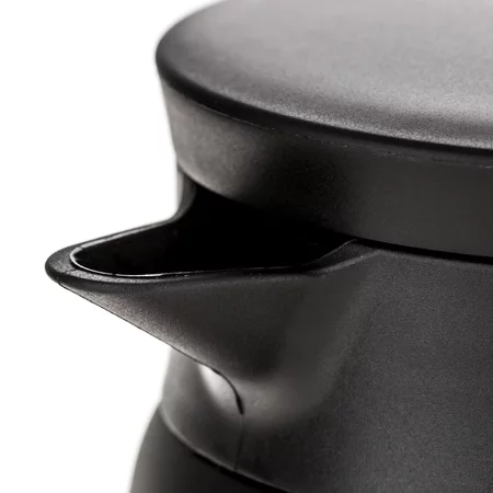 Thermos en acier inoxydable V60-02 noire d'une capacité de 600 ml, idéale pour garder votre café chaud.