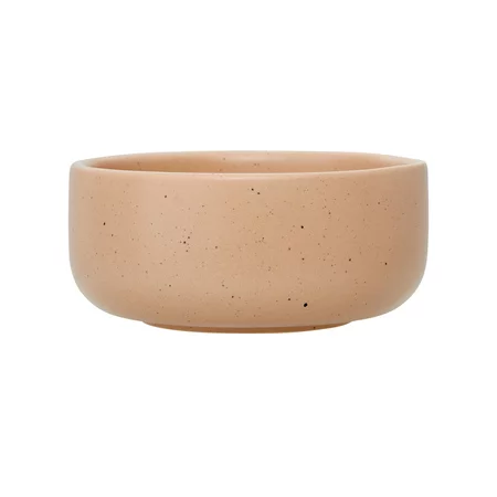 Orangefarbene Schale Aoomi Sand Bowl zum Servieren.