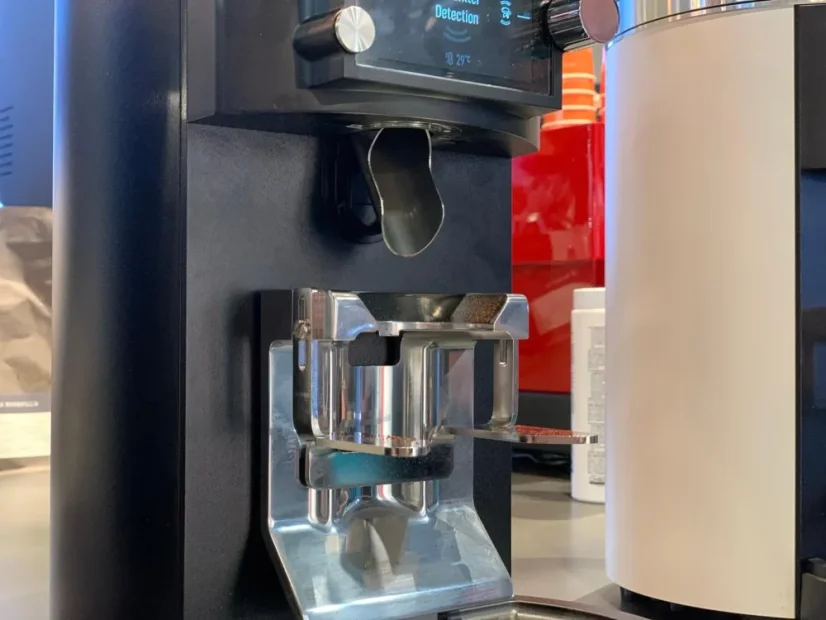 Espressový mlynček na kávu Mahlkönig E65S GbW z kategórie premium.