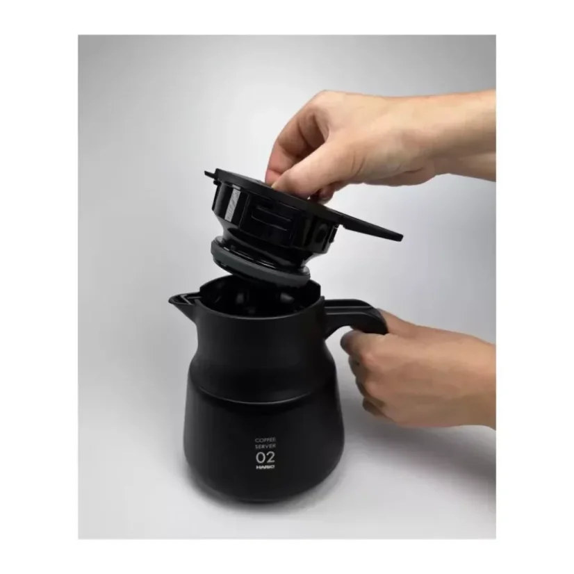 Hario Insulated Server V60-02 Plus nerez 600 ml černý