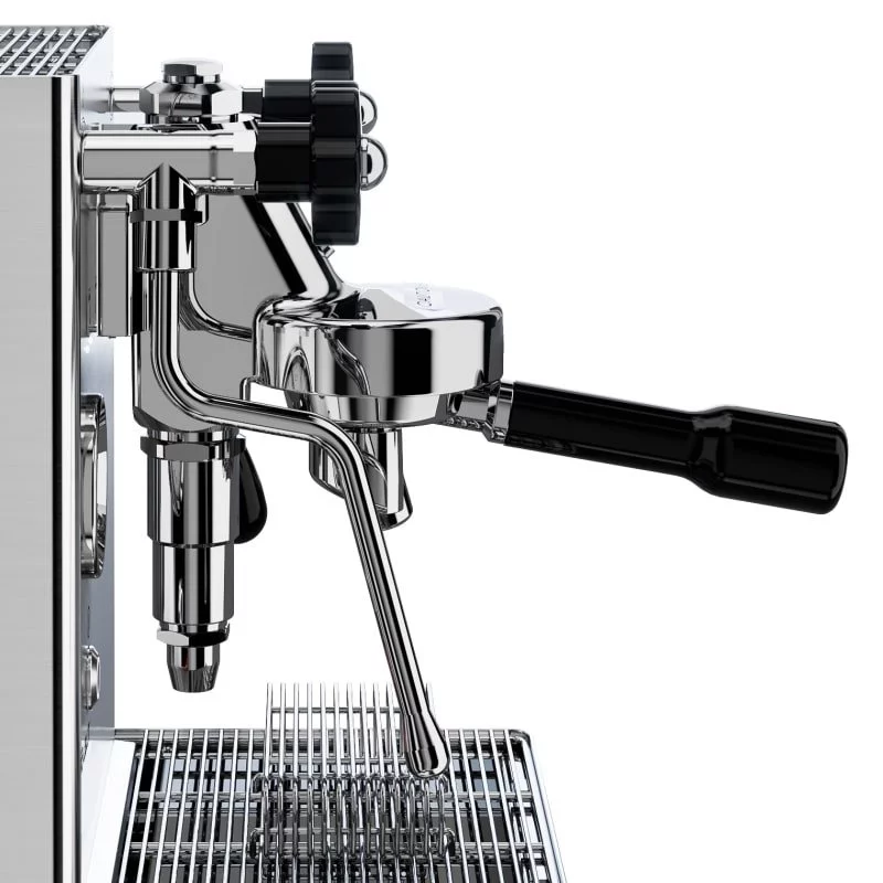Domestic lever espresso machine Lelit Mara PL62X with a single boiler and HX heat exchanger for perfect espresso.