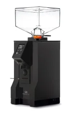 Macinacaffè espresso nero Eureka Mignon Perfetto 15BL con display per un facile utilizzo.