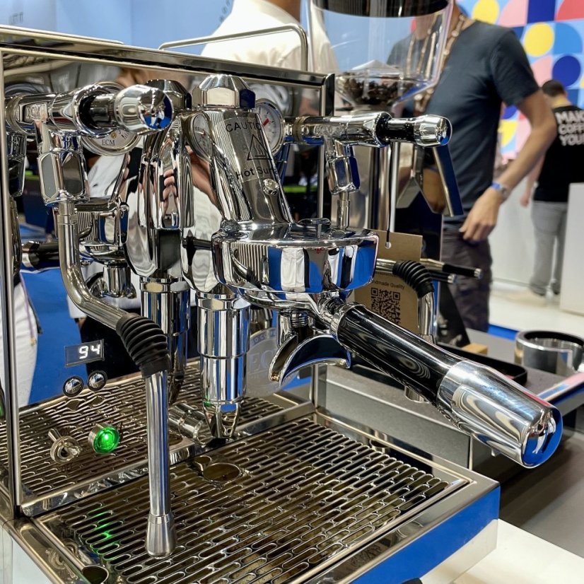 Haus-Espressomaschine ECM Classika PID, ideal für die Zubereitung von Espresso und anderen Kaffeespezialitäten.