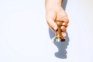 Hvorfor tampe kaffe med en fjederbelastet tamper?