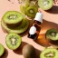 BIO Kiwi est une huile porteuse 100% naturelle, se distinguant par son parfum délicat. BIO Kiwi est une huile porteuse 100% naturelle, se distinguant par son parfum délicat.