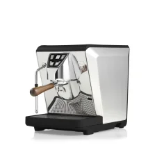 Nuova Simonelli Oscar Mood Black, cafetera exprés negra.