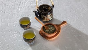 For a longer life, one cup of green tea please