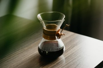 Cum se prepară cafeaua în Chemex
