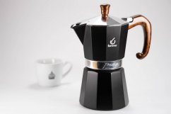 Aluminum moka pot for 6 cups with Spa Coffee