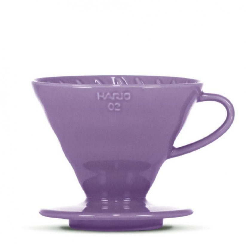 Goutteur violet pour la préparation alternative du café Hario V60-02.