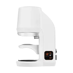 Boczny widok automatycznego ubijaka do kawy Puqpress Q1 58,3 mm.