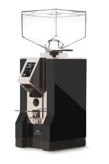 Domáci espresso mlynček Eureka Mignon v čiernej farbe.