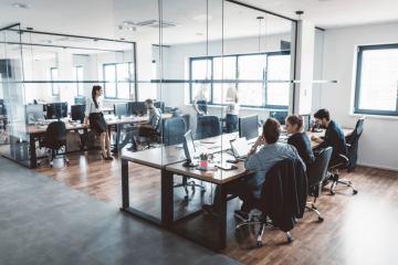 Firwat net eng bëlleg Kaffismaschinn fir de Büro kafen? Eng Fallstudie