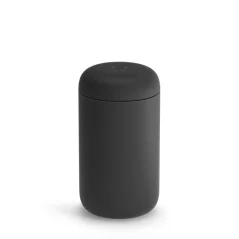 Fellow Carter Everywhere Mug Black 473 ml in black Fellow Carter Everywhere Mug Black 473 ml in black