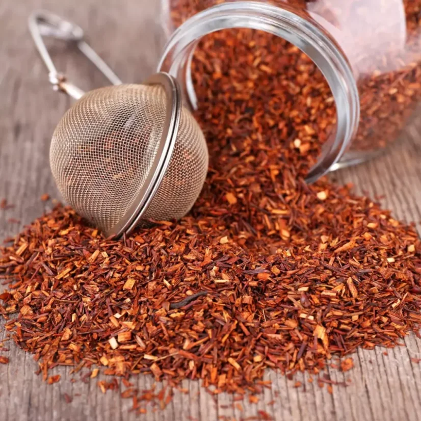 El té suelto BIO Rooibos Natural es ideal para preparar una bebida a alta temperatura de agua entre 90-100 °C.