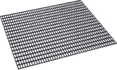 Rechtegt Metallgitter mat länglechen Perforatiounen a Reien ugeuerdent. Rechtegt Metallgitter mat länglechen Perforatiounen a Reien ugeuerdent.